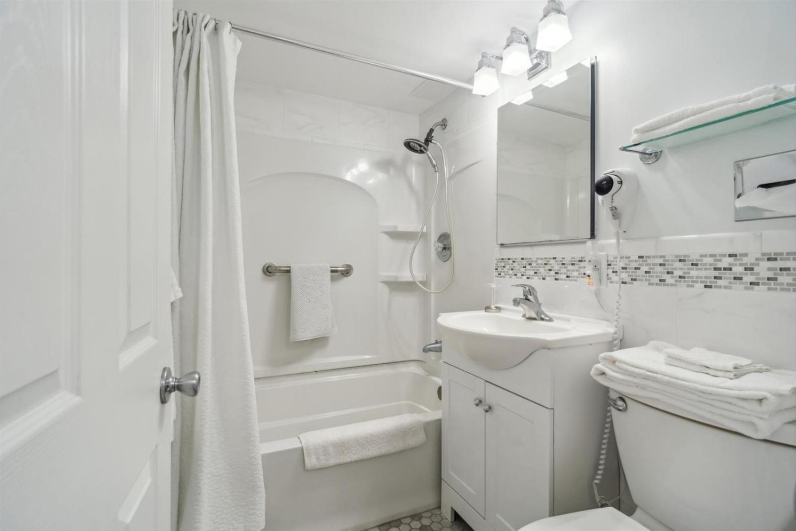 וויילדווד 6201 Ocean Ave, Unit 204 - The Nassau Inn מראה חיצוני תמונה