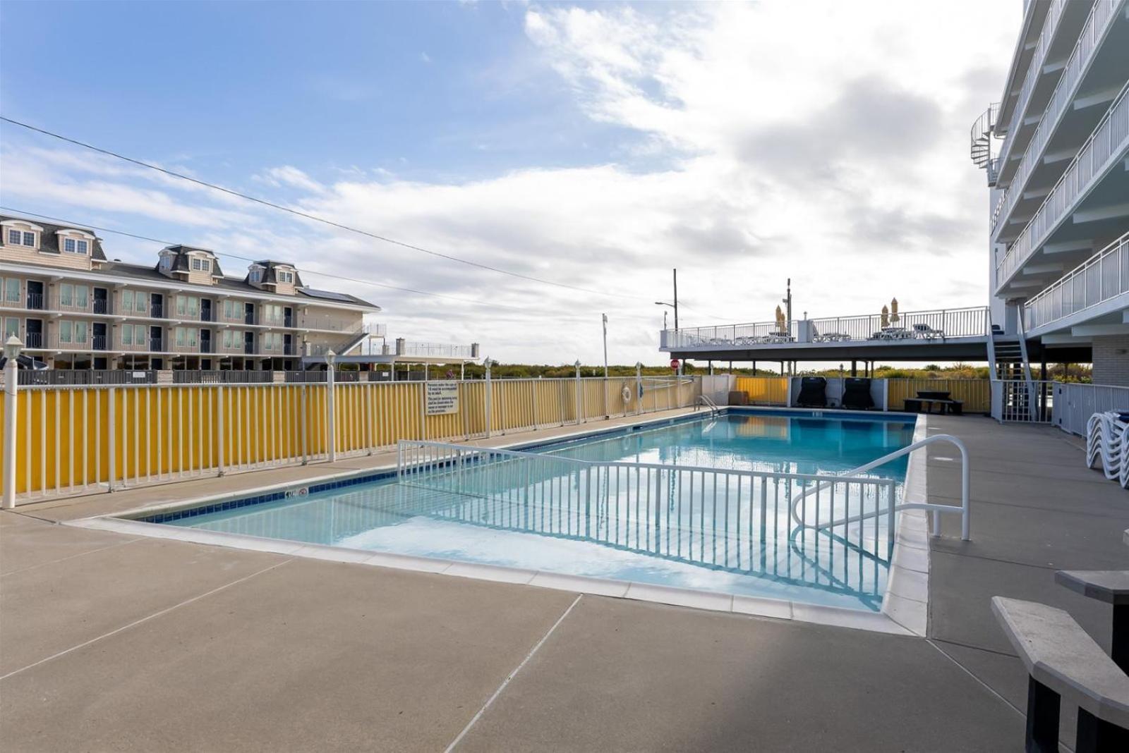 וויילדווד 6201 Ocean Ave, Unit 204 - The Nassau Inn מראה חיצוני תמונה