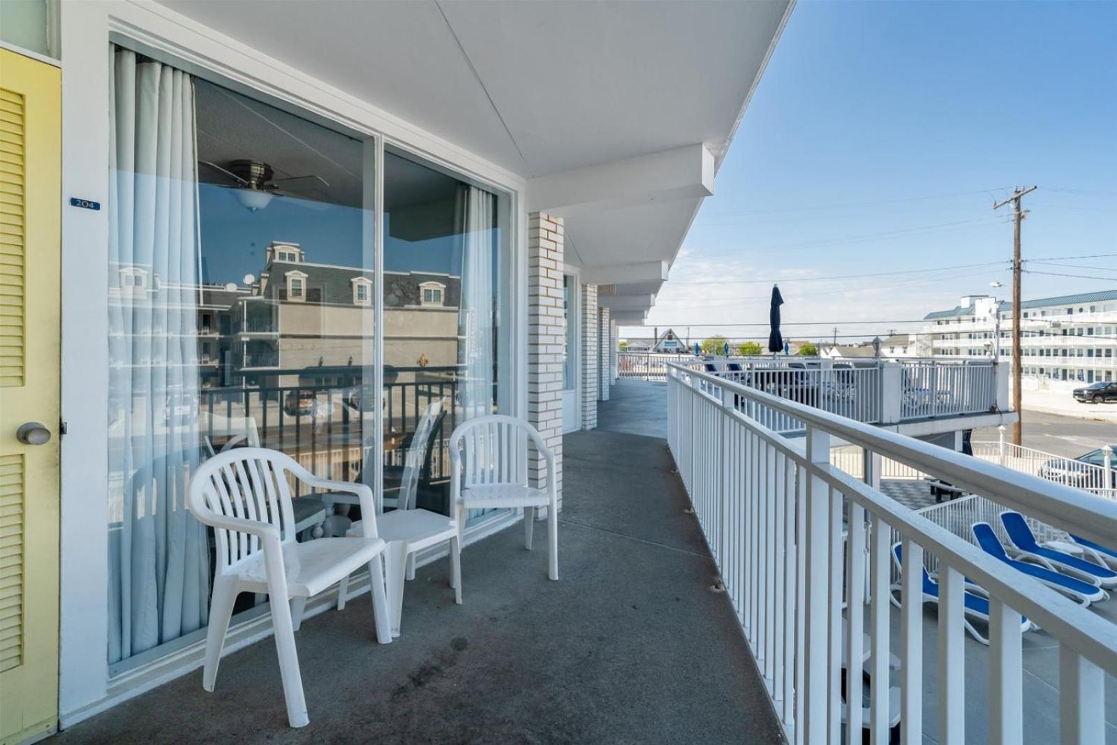 וויילדווד 6201 Ocean Ave, Unit 204 - The Nassau Inn מראה חיצוני תמונה